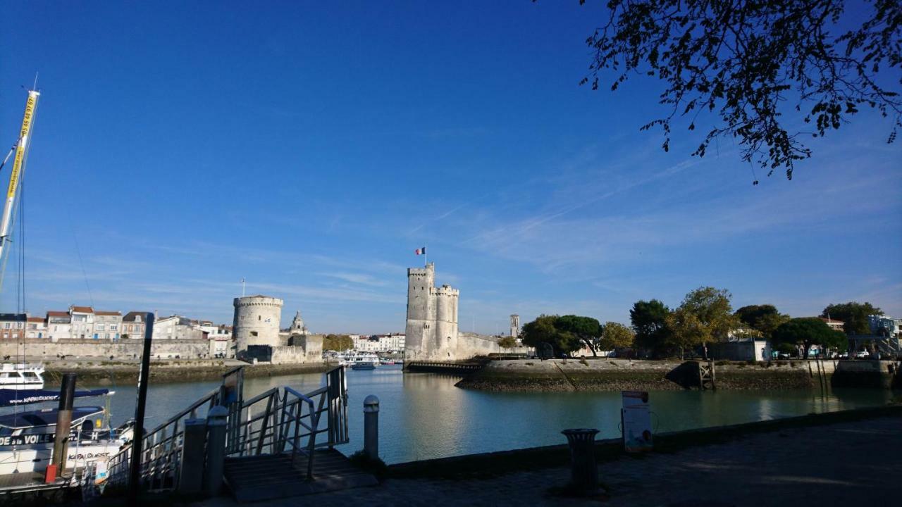 Sur Le Vieux Port, Centre De La Rochelle Leilighet La Rochelle  Eksteriør bilde